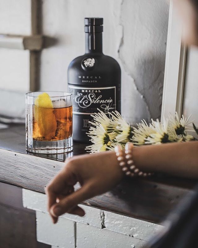 The Mezcal Negroni is smoky and OH SO GOOD! 
Cheers to <a href="/stgeorgespirits/">St. George Spirits</a> Master Distiller Lance Winters for the inspiration - we’ve been loving #BrutoAmericano at our bar, and it’s smashing paired with @MezcalElSilencio

Get our recipe at the blog (standa… bit.ly/2xR0FOo