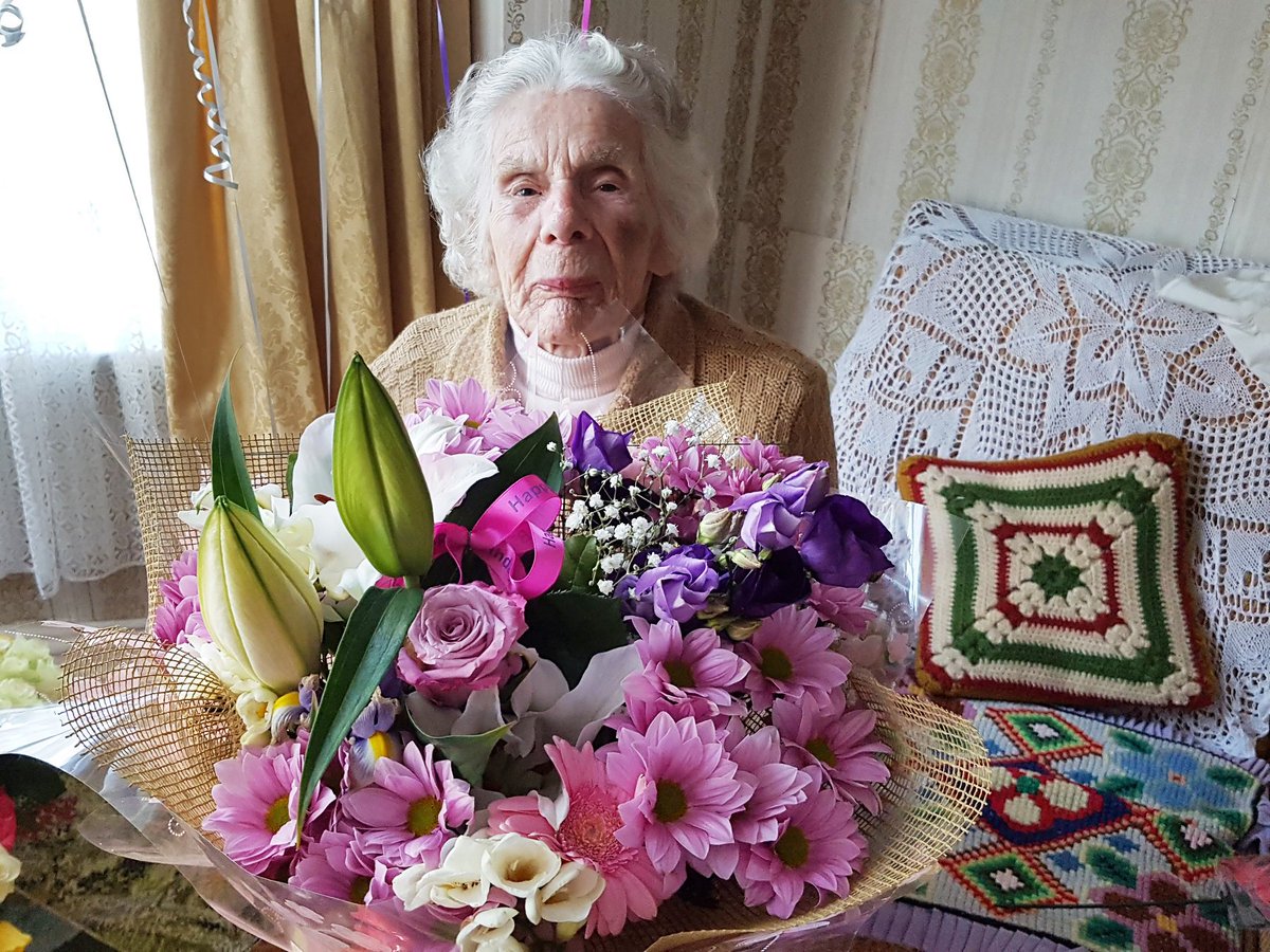 THIS TAKES 3. 2 SECONDS TO RETWEET. 

WE NEED TO IDENTIFY THE OWNER OF THIS CAR: REG: SL02 KVZ. 

100 Year Old Woman Dies After Having NECK BROKEN In Mugging While Walking To Church