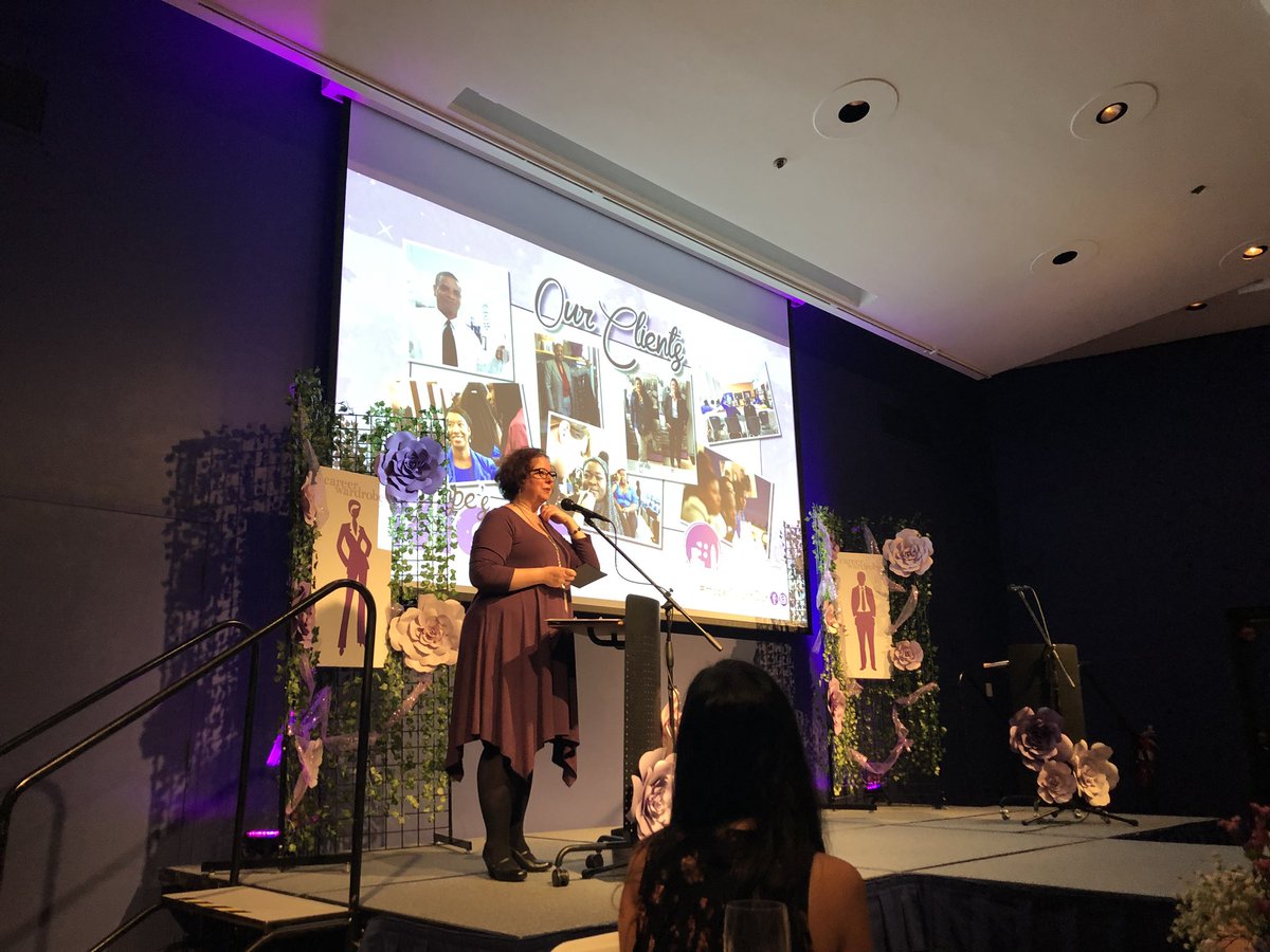 janeslusser's tweet photo. βAs long as one person is in need of a job, as long as one woman is fleeing an abusive relationship and needs clothes for her new life, we need @careerwardrobe!β β ED Sheri Cole is an inspiration! #HopesNightOut #morethanjustclothes https://t.co/6APGUtGbyv