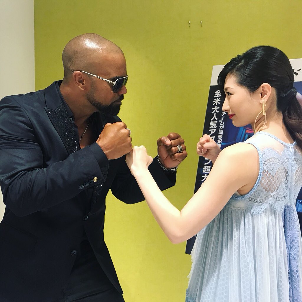 shemarmoore's tweet photo. So DOPE to meet these two amazing Japanese FIGHTERS last night!!! World Champion Ryota Murata 👊🏽 and Actress, Singer, BLACK BELT.... @TakedaRina ...  this babygirl can throw a mean kick!!! #rinatakeda @superdramatv #swatjp #ryotamurata https://t.co/fHSVxmJ2QD