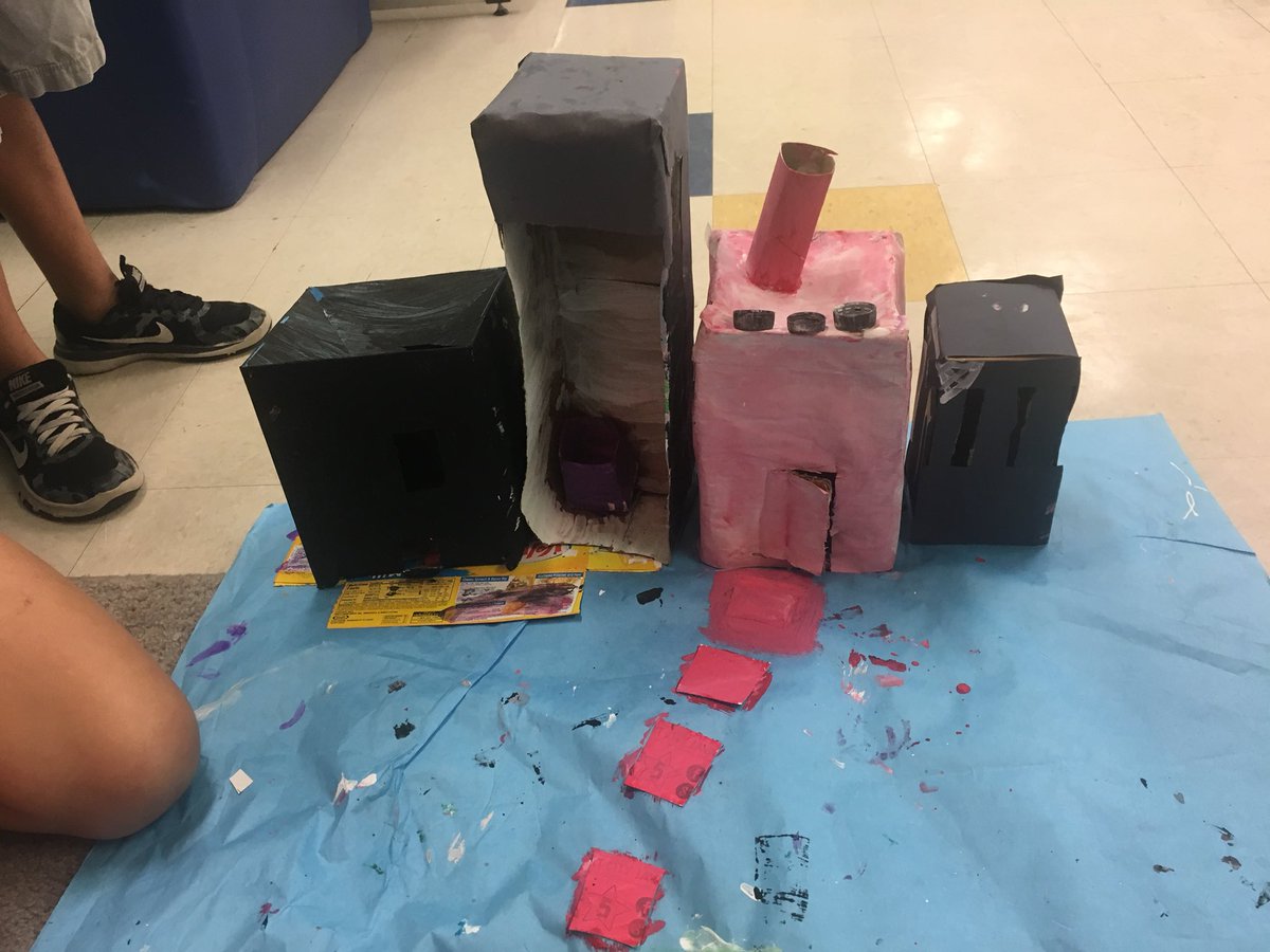 mslaurenstroud's tweet photo. The Magical Stories land had #3Dsettings from Jack and the Beanstalk, Tortoise and the Hare, and Beauty and the Beast! #2ndgrade #pvttchat #NHCSchat https://t.co/oXxbpPHCO5