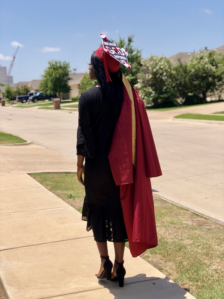 Queen_Marthe's tweet photo. SHS Graduate👩🏾‍🎓👩🏾‍🎓 https://t.co/xu1e55e8xo