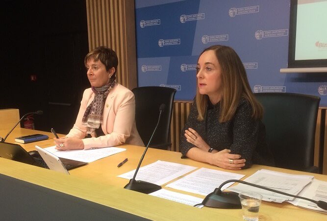 madeinbasque's tweet photo. 📻 Mañana en @Boulevardeitb, a partir de las 9:30, tendremos ración doble de #EmpresaVasca. Primero con Eider Sánchez, de Naru Intelligence, y después con Ainhoa Ondarzabal, directora de la Agencia Vasca de Internacionalización. https://t.co/pGB5YQxkgI