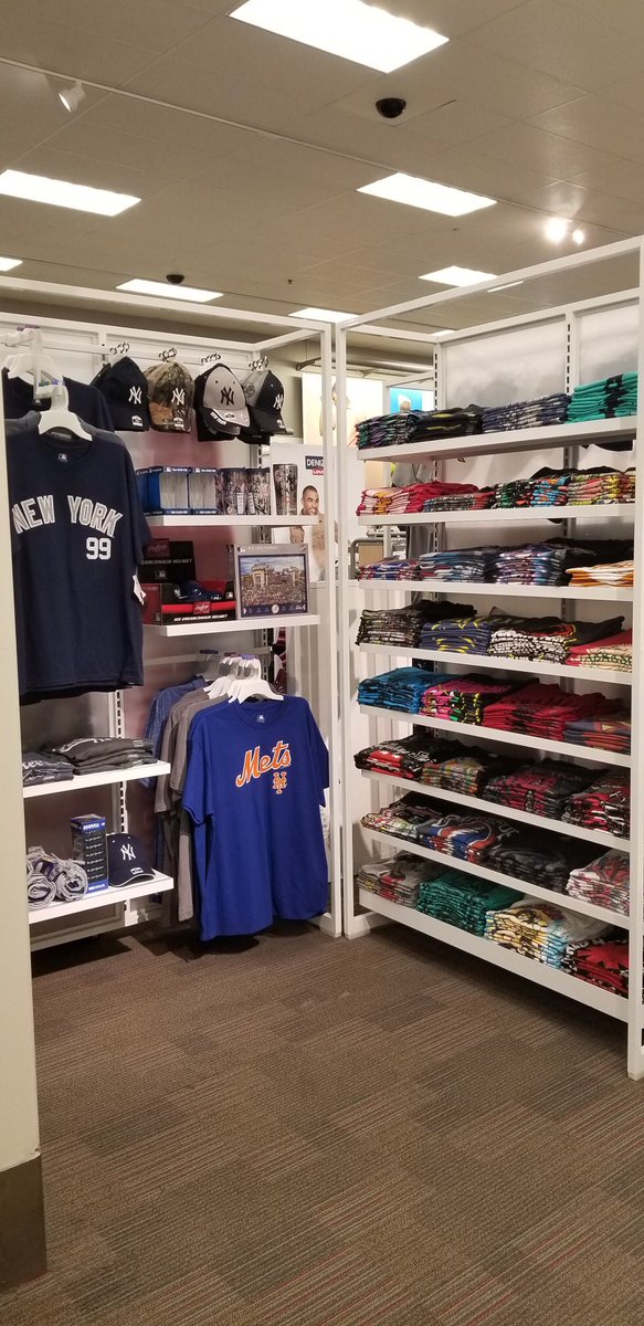 Pick up all of the gifts Dad will like at T1818 for this Fathers Day! #T1818#FathersDay2018