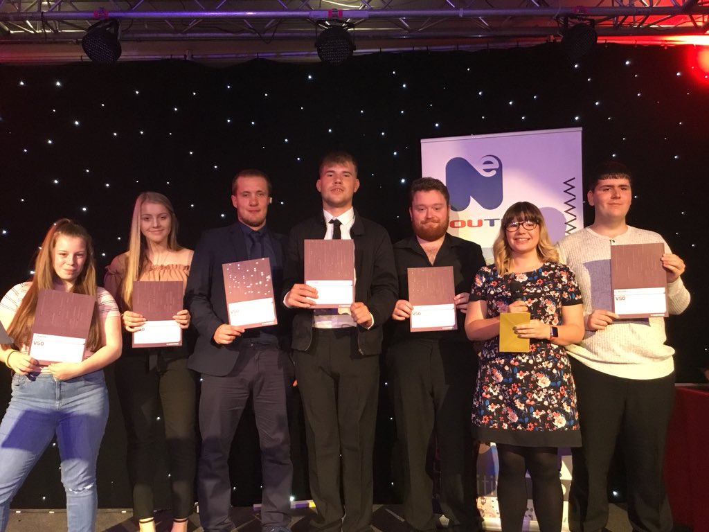 CVYP0's tweet photo. Our fantastic young people gaining their Vinspired volunteer awards for 30, 50 & amazing 100hours @NEYouth_ #PWP18 #volunteering https://t.co/XE1Jgl1LXe