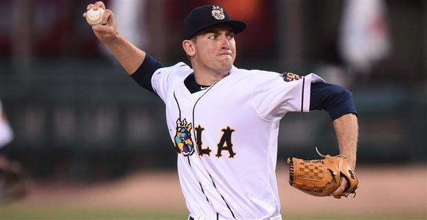 FOFProspects's tweet photo. 🚨🚨 MY BULLPEN HAS A PITCHER; IT’S M-E-Y-ER! 🚨🚨

@BenMeyer28 has been promoted to the #Marlins, his first MLB promotion! From 4/18-5/11, Meyer had a 2.02 ERA in 31.2 IP. 4 of his last 6 @cakesbaseball starts are QS. Welcome to the Show, Ben! Congrats, my friend! 🎉 https://t.co/x8TVu2S9L8