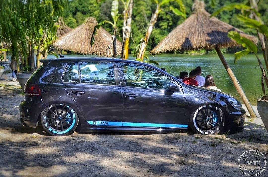 Moshimediapt's tweet photo. Summer Days
#droppt #vt #visualtuning #stance #lowfamily #vw #Golf https://t.co/wbgO1jDVj8