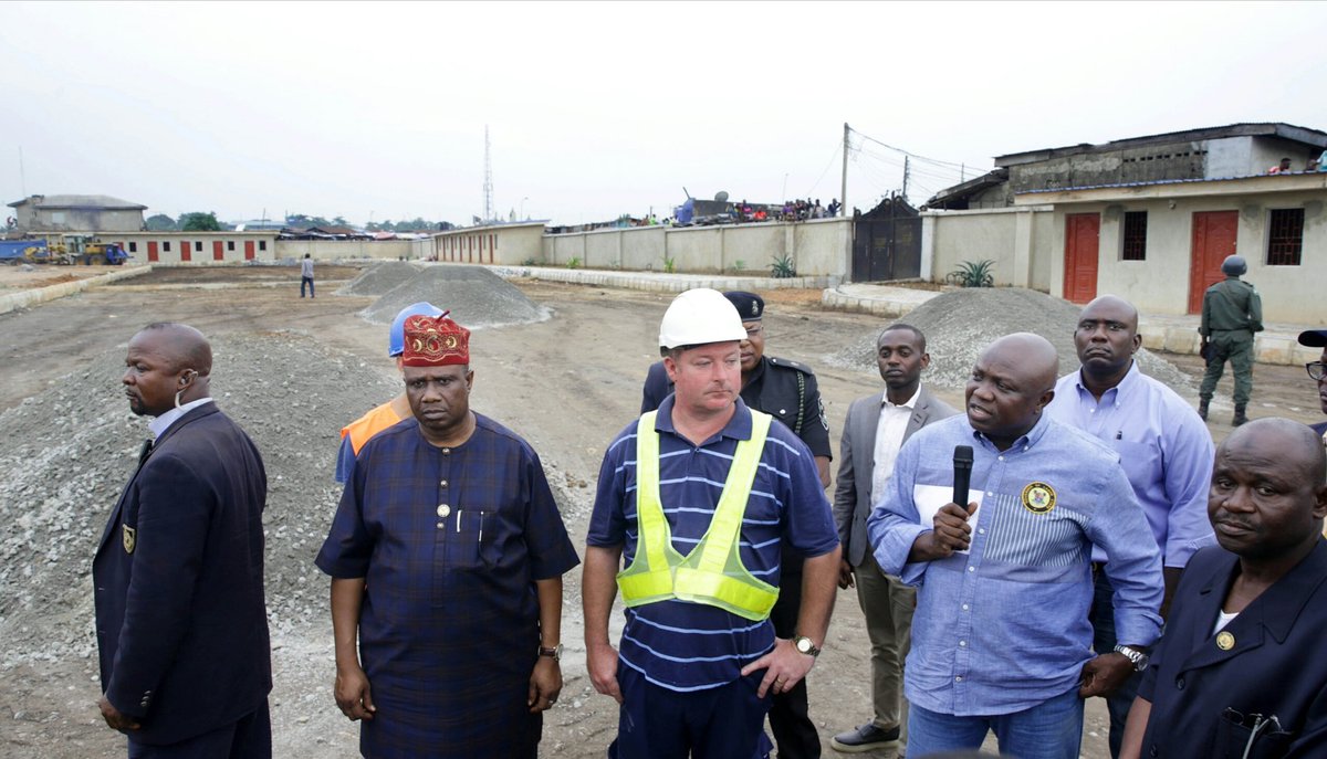 Akinwunmi Ambode tweet media