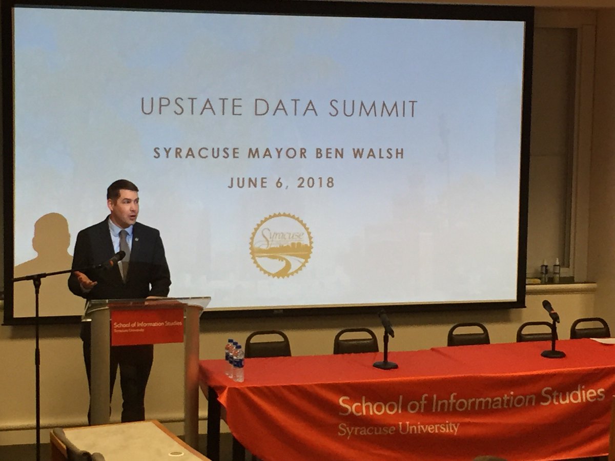 WhatWorksCities's tweet photo. .@Syracuse1848 Mayor Ben Walsh: "As important as it is for our city to make decisions using data, it’s equally important to make that data publicly available." Learn more about how the City is doing that here >> https://t.co/FDq0kB4mzY #UpstateDataSummit https://t.co/Z0ChS1RP8I