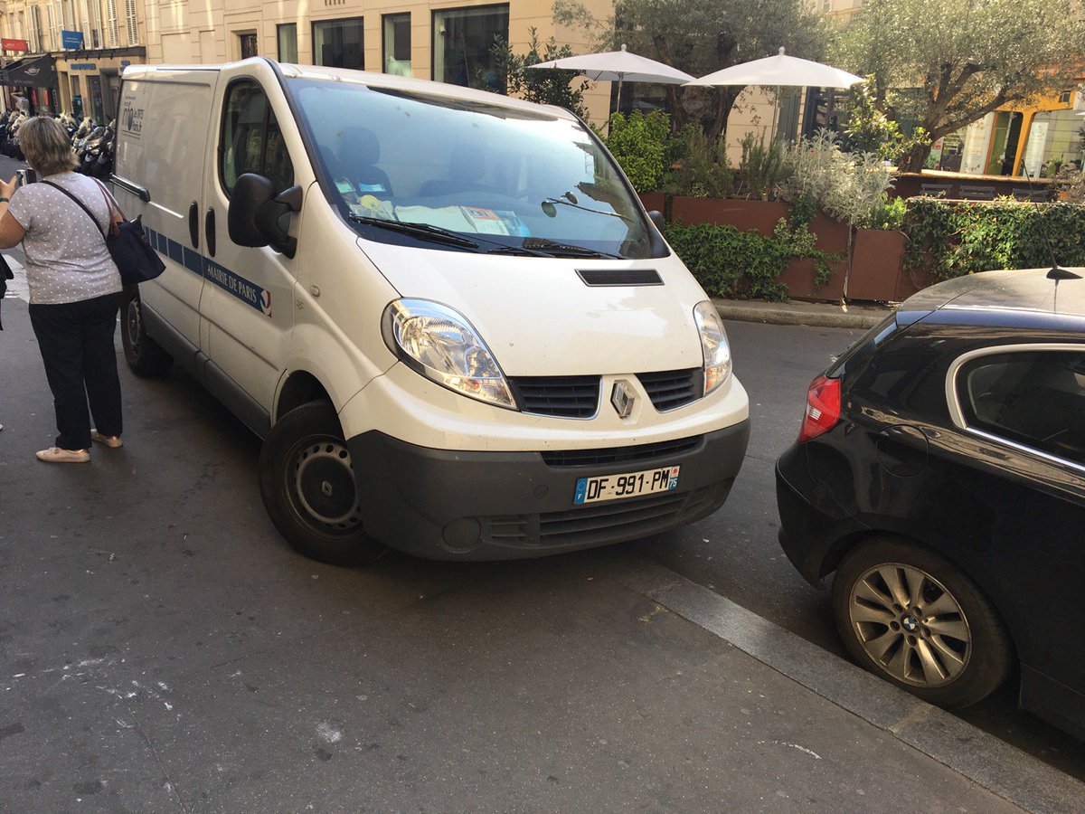 plu9in's tweet photo. @Anne_Hidalgo Que vos services commencent par respecter les parisiens &amp; les gens qui viennent à Paris https://t.co/W6GTIw092v