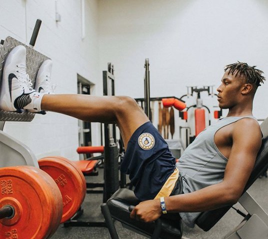 Deuce Brand tweet media