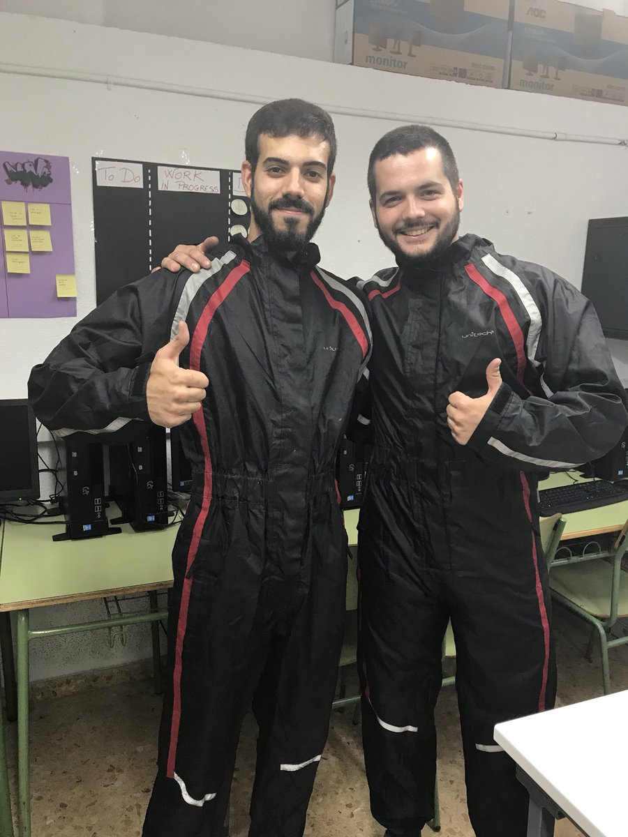 TInercia's tweet photo. Gracias a Pedro Ivars Escuela de Pilotos por patrocinarnos con estos monos de carrera y collarines para nuestro proyecto @hiperchallenge https://t.co/RF5OsfNX4L