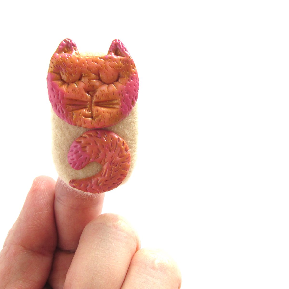 bozhenafelt's tweet photo. Cat brooch https://t.co/F6e7HogW8D #brooch #cat #kitty #kitten https://t.co/p48pOv4iJ5