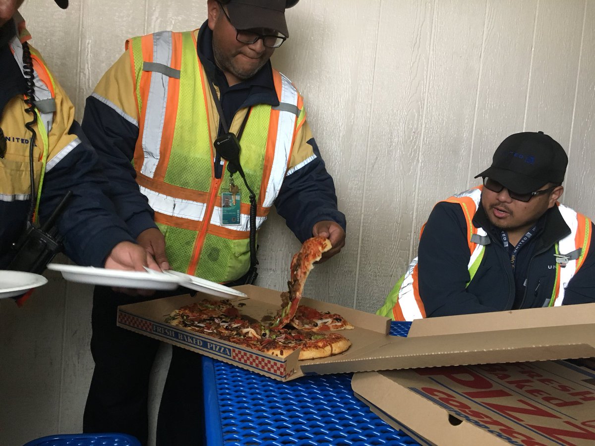 Candytorresua's tweet photo. Congratulations Zoriel and farewell!!!  I hope you enjoy your new position in CS. Catering Ops will miss you. @weareunited #beingunited https://t.co/b0z3alZITj