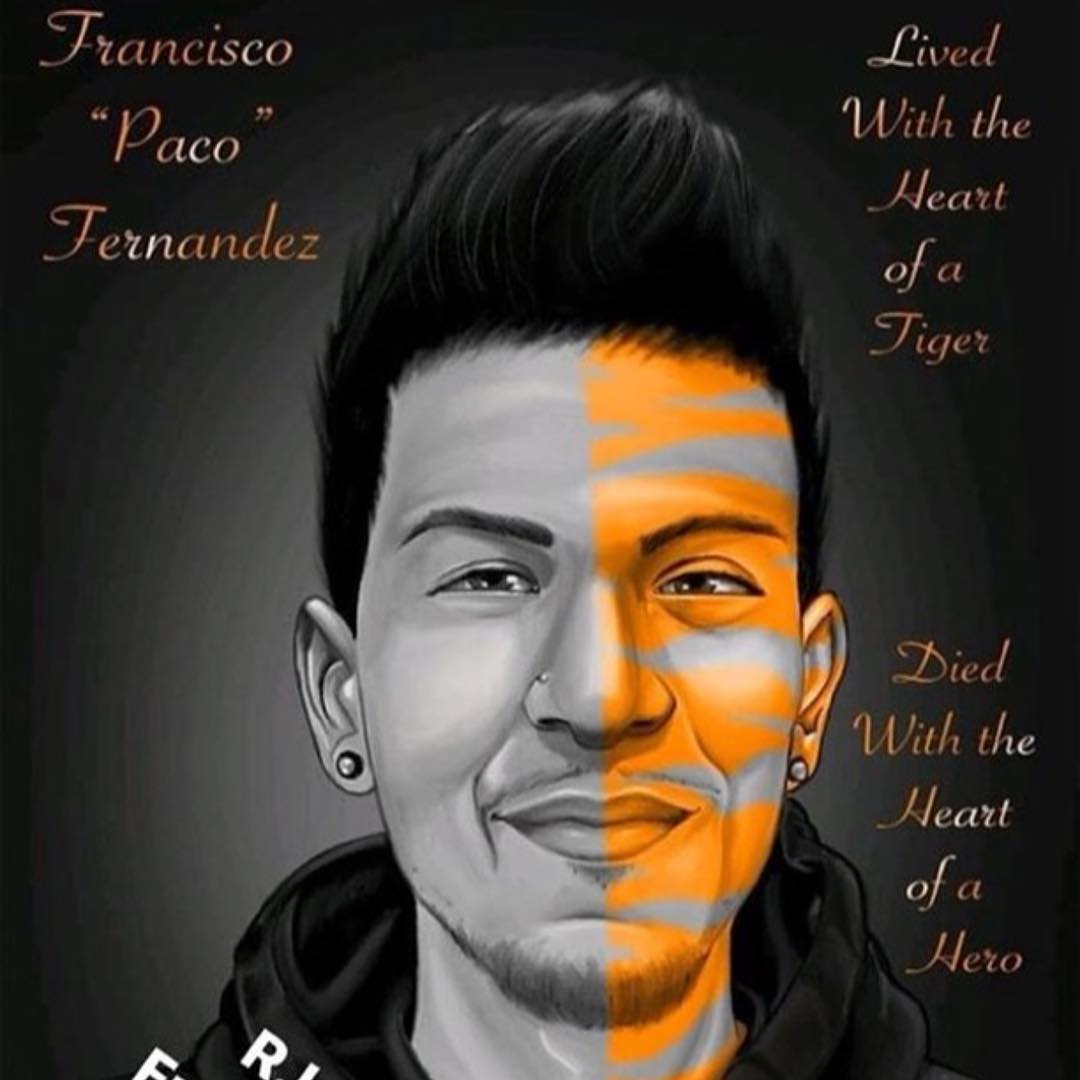 Briana78861230's tweet photo. Gone but never forgotten, we all miss you guys so very much R.I.P Casey and Paco gone to soon .
#6months
#aztecstrong
#aztecnewmexico
#gonebutneverforgotten https://t.co/SapOswjnJ7