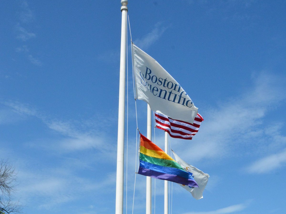 CloseTheGapBSC's tweet photo. P.A.C.E. (People Accepting and Celebrating Equality) group helped @bostonsci kick off #PrideMonth with a rainbow flag-raising ceremony and visit from #RyanOCallaghan, a former #NFLer who shared his inspiring coming out story as a gay pro athlete with employees! #CloseTheGapBSC https://t.co/oAYywqPQUW