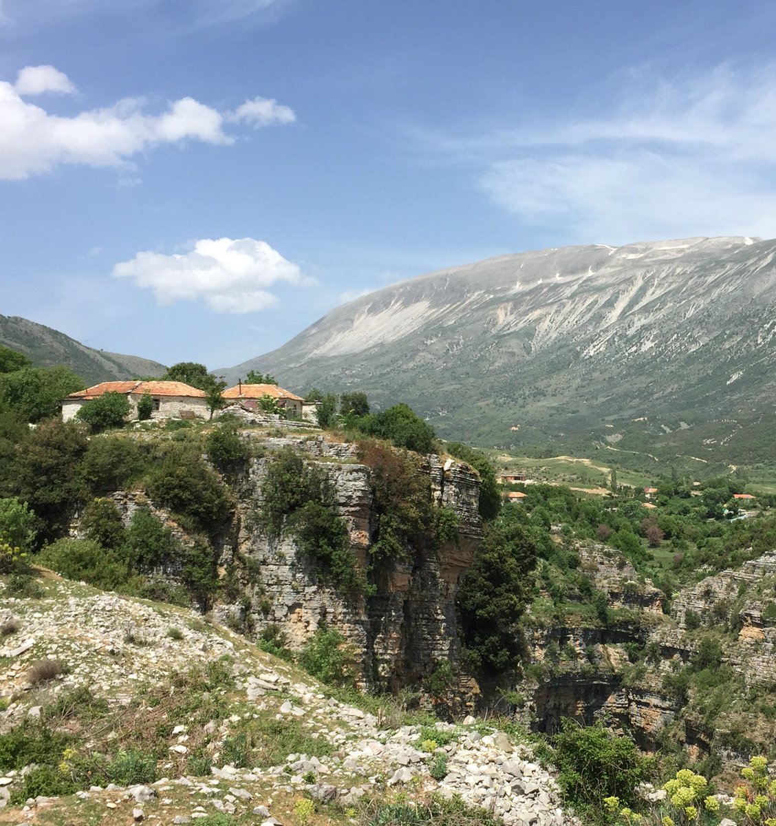 HenryEndemann's tweet photo. Great workshop in Nivica! #projectnivica #albania #cityförster #village #urbanism #canyon https://t.co/wzBUpesf9X