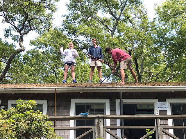 inFOCUS_tweets's tweet photo. Cleaning the roof of the Lower Bunkhouse, as our countdown to June Week continues... https://t.co/VNqWjuZLg0