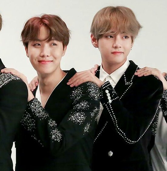 vhope pics on Twitter "[2018 BTS FESTA] BTS (VHOPE