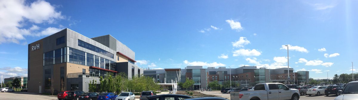 Ontario_CEL's tweet photo. We're in Barrie today recognizing @TeamRVH for being a leader in #ExperientialLearning https://t.co/V1RtrY3d7u