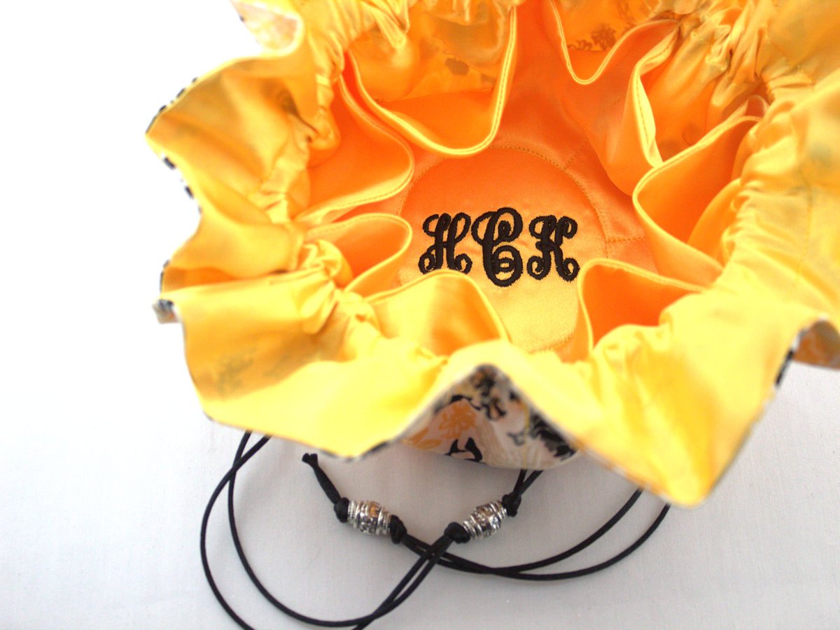 DesignsByNCK's tweet photo. https://t.co/2Q6SQi5aL1 … #Custom #embroider with the DATE OF YOUR WEDDING - BRIDE PURSE - KEEPSAKE FOR YOUR SPECIAL DAY #jewelry #jewelrypouch #jewelrybag #satindrawstring #monogrammed #monogram #personalized #bag #personalizedbag #weddings #bridepurse #purse #bridesmaidgift https://t.co/KhSroSeSy8