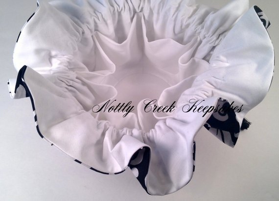 DesignsByNCK's tweet photo. https://t.co/2Q6SQi5aL1 … #Custom #embroider with the DATE OF YOUR WEDDING - BRIDE PURSE - KEEPSAKE FOR YOUR SPECIAL DAY #jewelry #jewelrypouch #jewelrybag #satindrawstring #monogrammed #monogram #personalized #bag #personalizedbag #weddings #bridepurse #purse #bridesmaidgift https://t.co/KhSroSeSy8