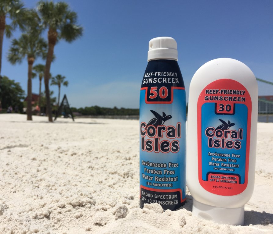 CoralIslesSun's tweet photo. Our two main goals are sunscreen education &amp; #CoralReefConservation efforts, so we are happy if you use any kind of #ReefFriendlySunscreen to #protectyourself from the sun!
Skin cancer is no joke, and neither is #ReefBleaching.
Sunscreen safe for reef:
💙https://t.co/Mj18R7bqY2💙 https://t.co/eST74AgBuu
