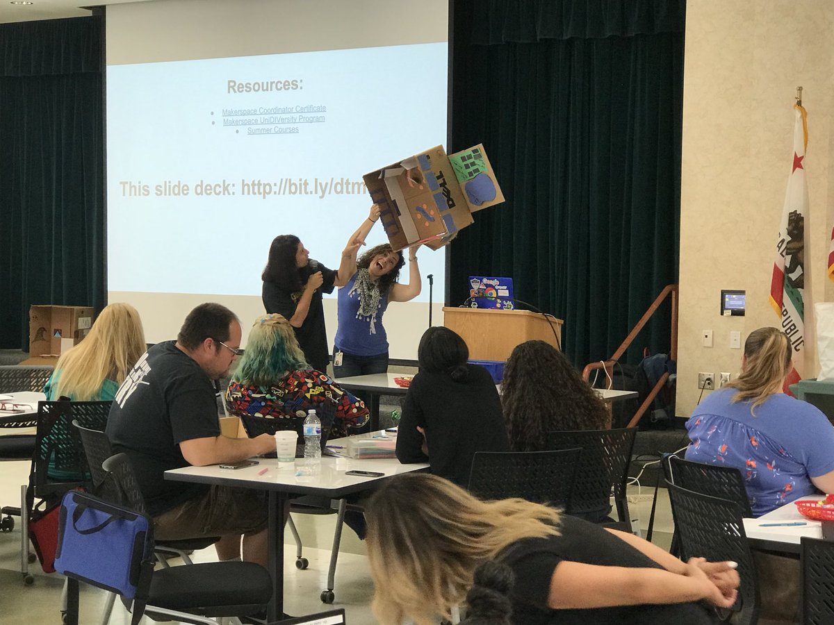 Tina_Angkasuwan's tweet photo. Thanks @LisaTeachesTech...Great #DesignThinking #DesignMaking session! #OurDreamClassroom @VVUSD_EL @avazquezELD #ValVerdeRockstar @ValVerdeUSD https://t.co/CQvzy935ui