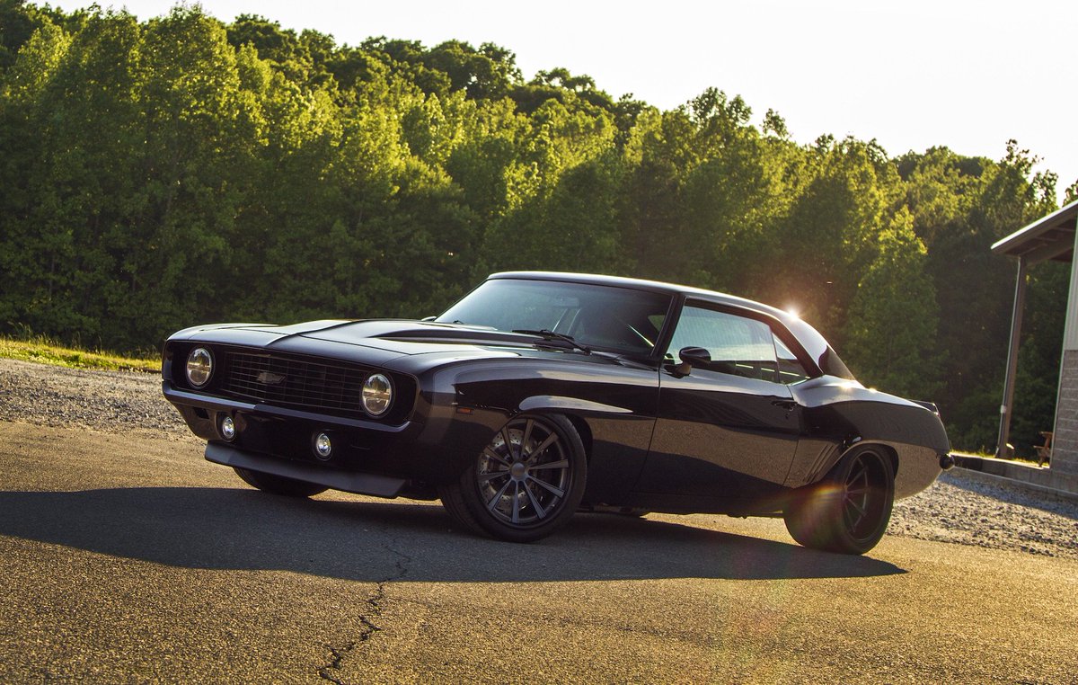 ForgelineWheels's tweet image. Something about that @DetroitSpeedInc stance? Tommy’s #protouring #Chevy #Camaro on #Forgeline #Dropkick has the expert touch! forgeline.com/customer-galle…