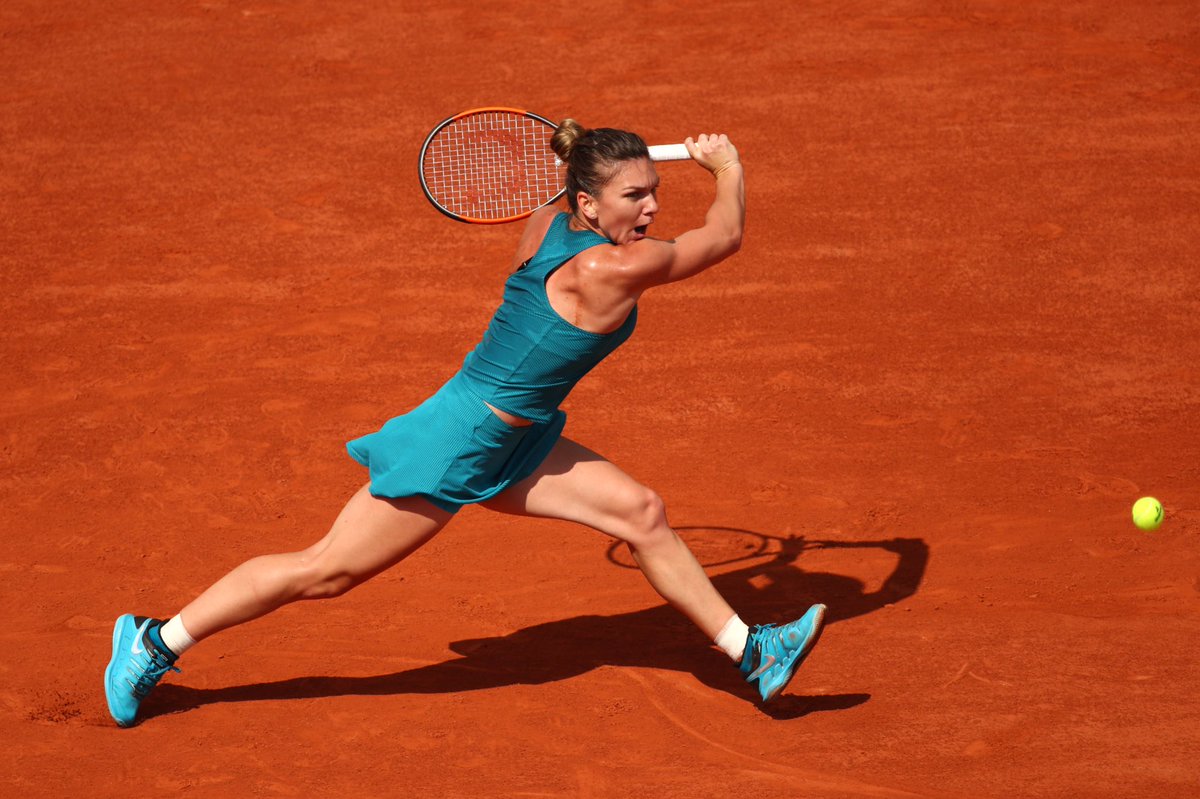 Live Tennis On Twitter Simona Halep Vs Garbine Muguruza Is About To Start Bet On The Match Watch Rg18 Tennis Live Https T Co Kkk20f7cv2 Https T Co Yw2cztqv6a