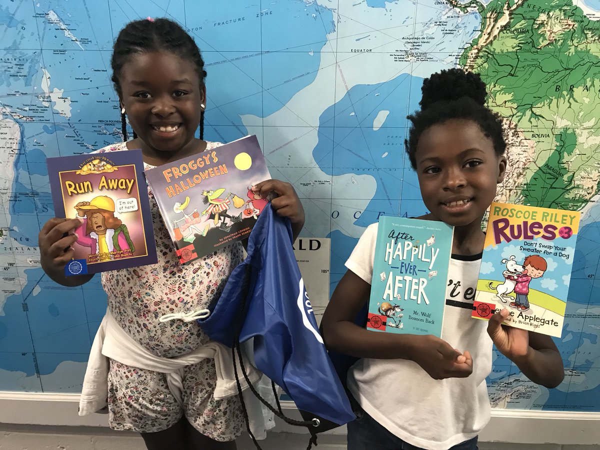 manateereads's tweet image. Our 2nd and 3rd grade readers were thrilled to select 3 MORE books in addition to their 5 from the Book Swap! Thank you @DurhamPublicSch for understanding the importance of summer reading! @ClubBlvdManatee  #nosummerslide #welovebooks