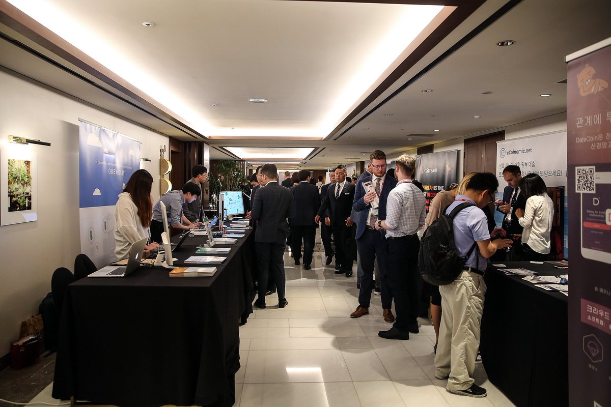 DConferenceIO's tweet photo. Crypto Forum Participants engaging and networking at exhibition booth organized by @HotcoinAI! #CryptoForum #Hotcoin https://t.co/hwHk5RpmPw