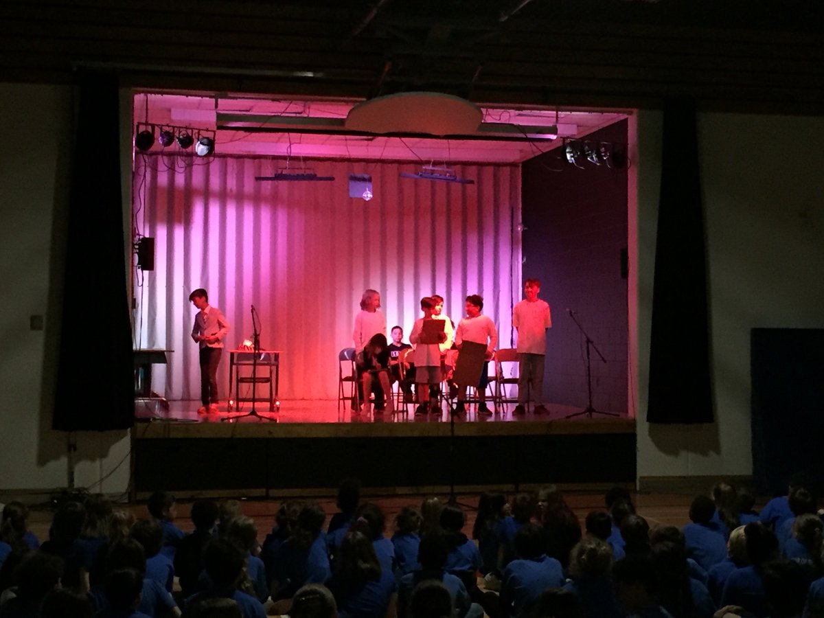 StGabriel_EMSB's tweet photo. Congrats to Grade 4 & 5 on the presentation of their awesome plays for Arts Fest 2018! Bravo!
#emsb #youththeatre #drama #theatre #montrealschool #artsfest2018 #education #pointstcharles @EnglishMTL @StGabriel_EMSB https://t.co/eFf0IUellw