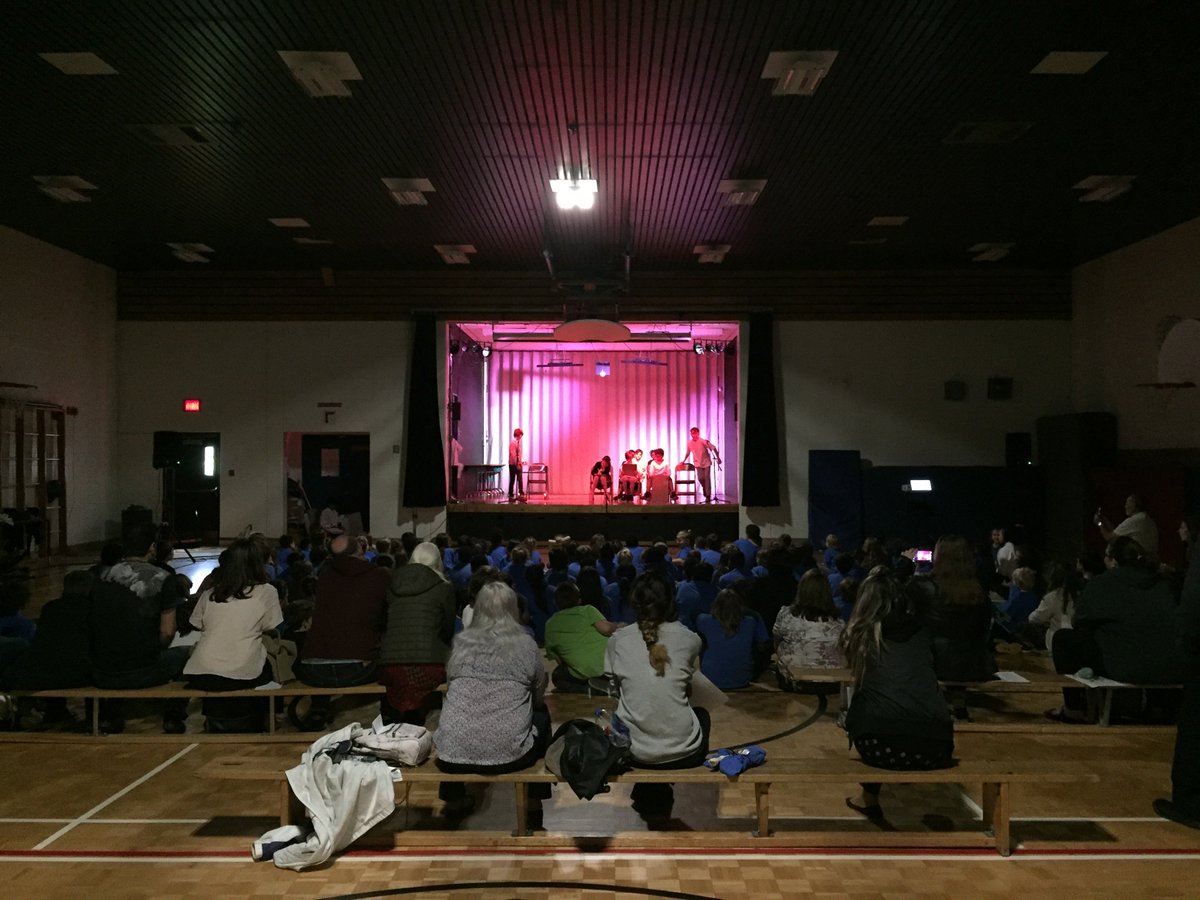 StGabriel_EMSB's tweet photo. Congrats to Grade 4 & 5 on the presentation of their awesome plays for Arts Fest 2018! Bravo!
#emsb #youththeatre #drama #theatre #montrealschool #artsfest2018 #education #pointstcharles @EnglishMTL @StGabriel_EMSB https://t.co/eFf0IUellw