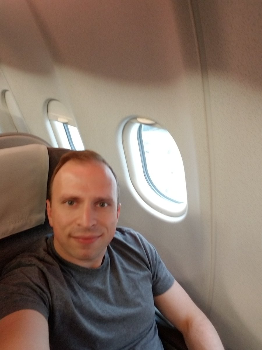 amelen's tweet photo. See you later #nyc! Off to #Valencia for #NamesCon & #DomainingEurope. https://t.co/hnu6psgQXX