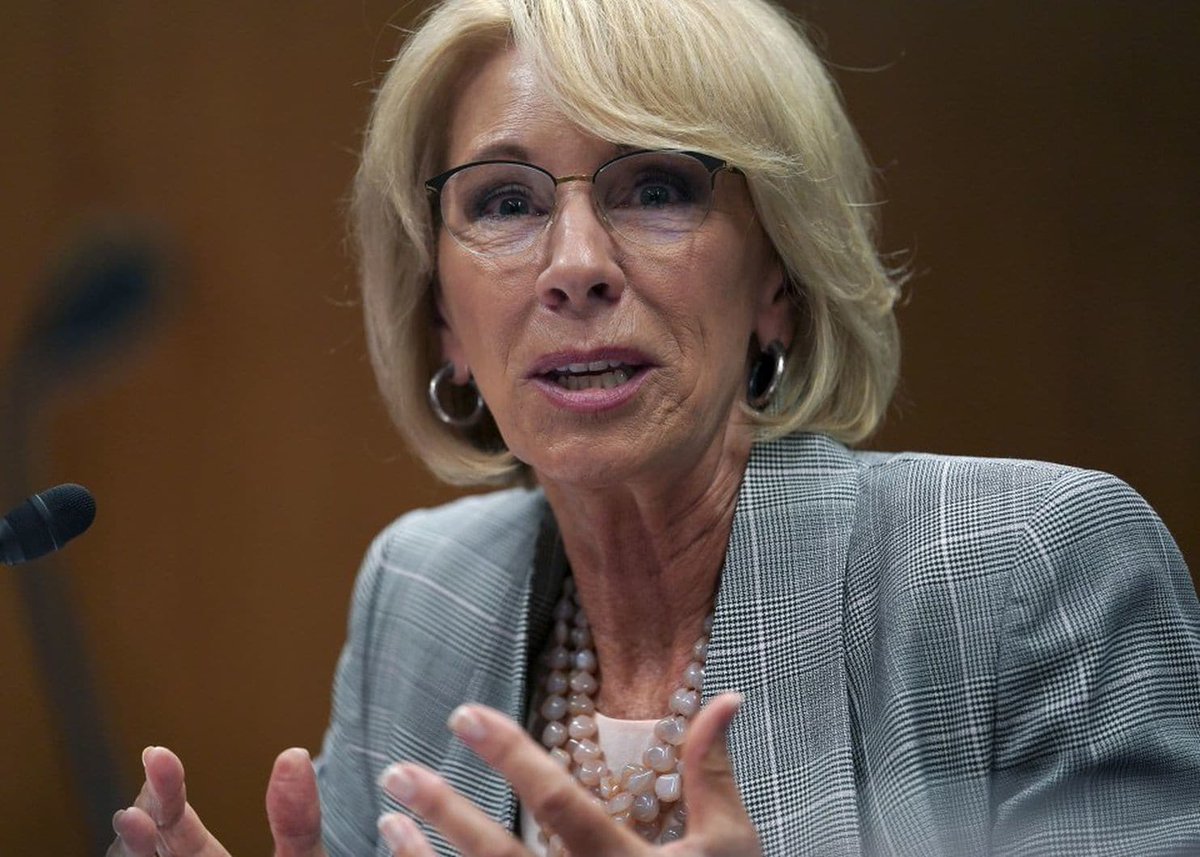 dschapira's tweet photo. @SenatorLeahy: Will your school safety commission look at the role of firearms?
DeVos: That is not part of the commission's charge, per se.
Leahy: So you're studying gun violence but not considering the role of guns?
DeVos: We're actually studying school safety.
#DeVosHearing https://t.co/tOrbIPvv3k
