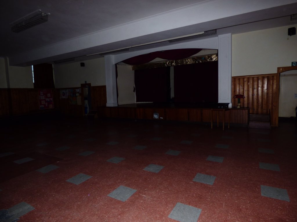 GirlguidingGlas's tweet photo. Thanks for the mention! Linda_McA: A fond farewell to South Shawlands Church tonight after 95 years of the 114th Brownie Pack being here. 😢 @GirlguidingGlas A brilliant parents night as we move on to Shawlands Trinity as of next session. #ThanksForT… https://t.co/C83e1jxjLG