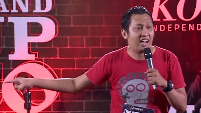 Video Lucu dari Pakde - SUCI 8 Audisi Surabaya dlvr.it/QWQpLX