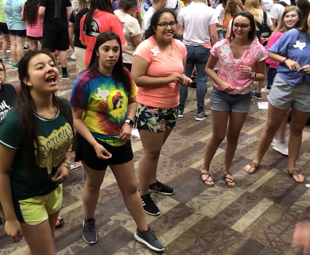 FCCLA Officer Training Camp Battle of the Regions! Region V needs to make a move to win it! #txfccla #BrennanFCCLA