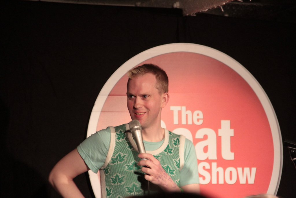 BoatShowComedy's tweet image. today is #yoyoday there's a day for everything isn't there? stop yo-yo-ing and get yourself down to the boat this weekend! we've got @robertwhitejoke, @grigdencomedian, @pierrenovellie, @YurikoComedy and more! -&amp;gt; buff.ly/2uwd2ht