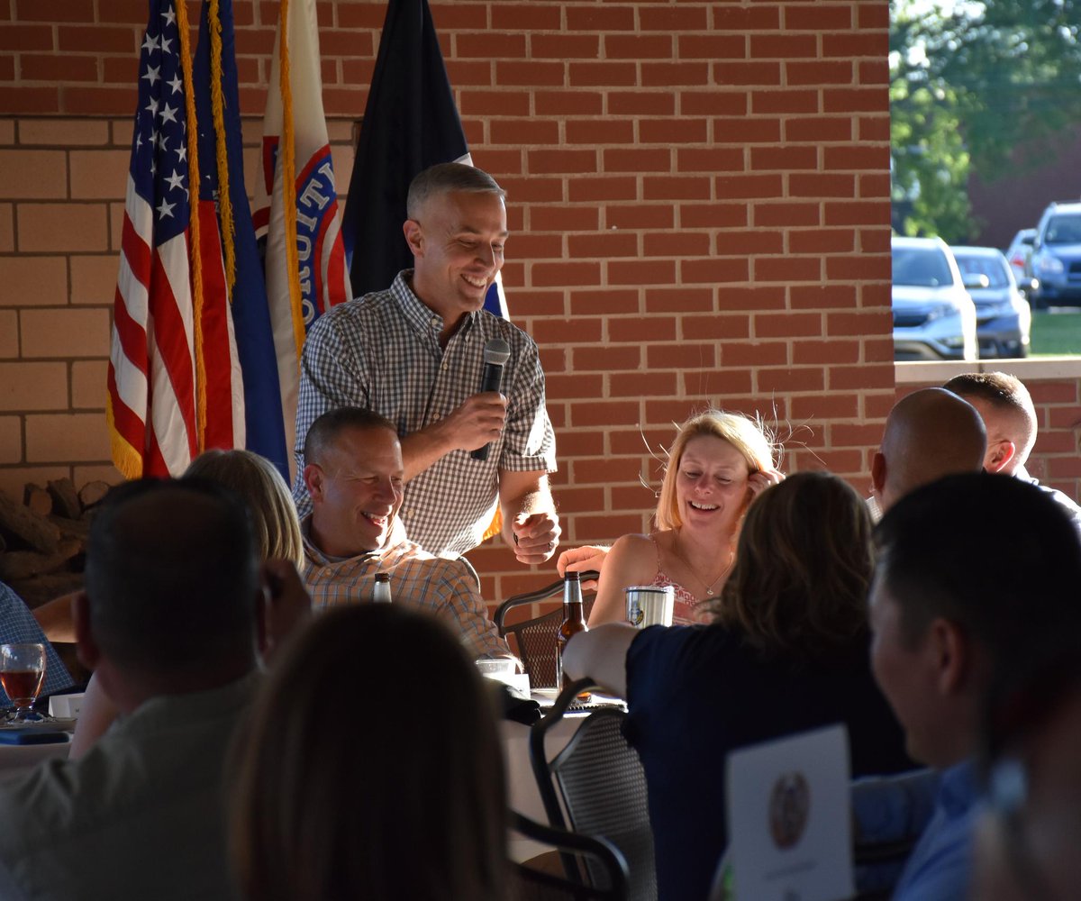 goarmymedicine's tweet photo. A few of the photos from last night's Farewell Dinner for the MRB Commander, COL Heather Kness. With a heavyheart the organization has to say goodbye, but her time here has made a positive impact for the U.S. Army and Medical Recruiting. https://t.co/Fa9t142Kfs