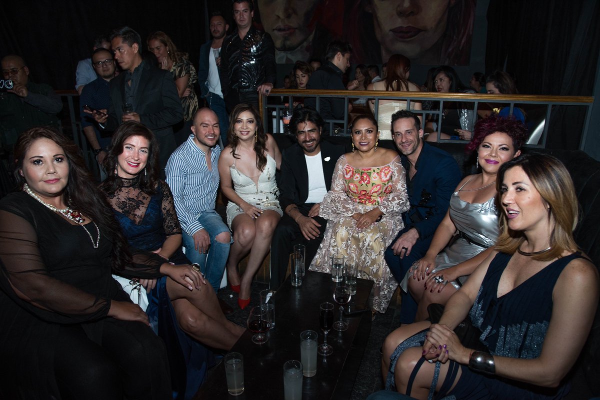 ItmagazineMex's tweet photo. Presentación del Reality Show #StarDesigner
Con el fin de seguir promoviendo la moda en #México un grupo de empresarios, diseñadores y productores de TV, lanzan un ¡NUEVO! programa que saldrá por #TeleFórmula NOTA: https://t.co/HApORMuTis https://t.co/0S3sdywCpJ