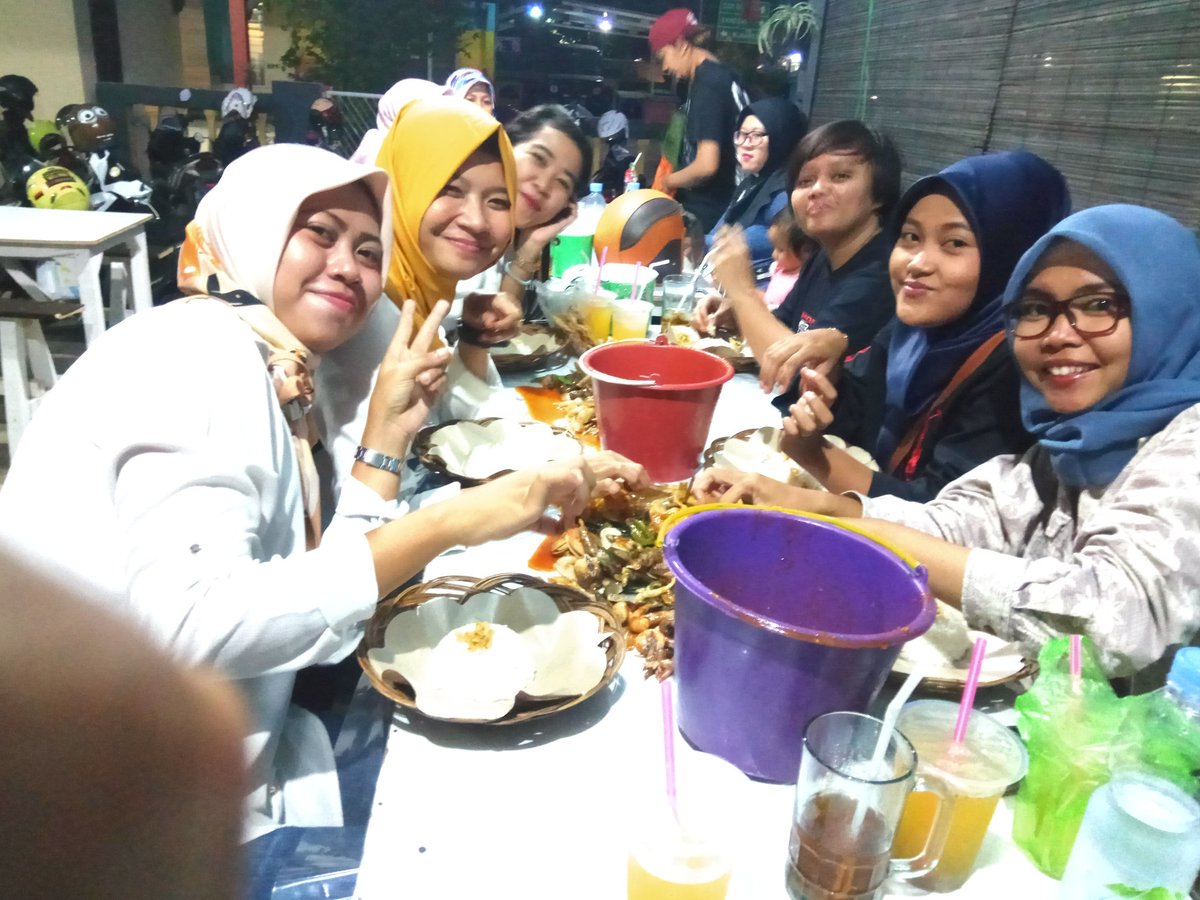 DadanRamdanP's tweet photo. Super Tuan Crab https://t.co/6ifeBklsVi