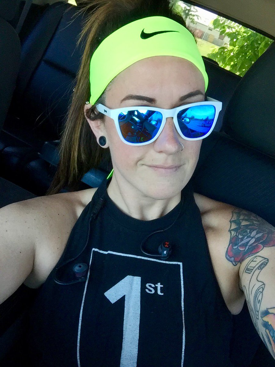 mofkntep's tweet photo. Time to celebrate #GlobalRunningDay in St. Louis at #TheBigRun 5K & going to try for a PR! ππ»ββοΈπ
πΊβοΈπ @ffstl #foreverslow https://t.co/B2WED6w3lG