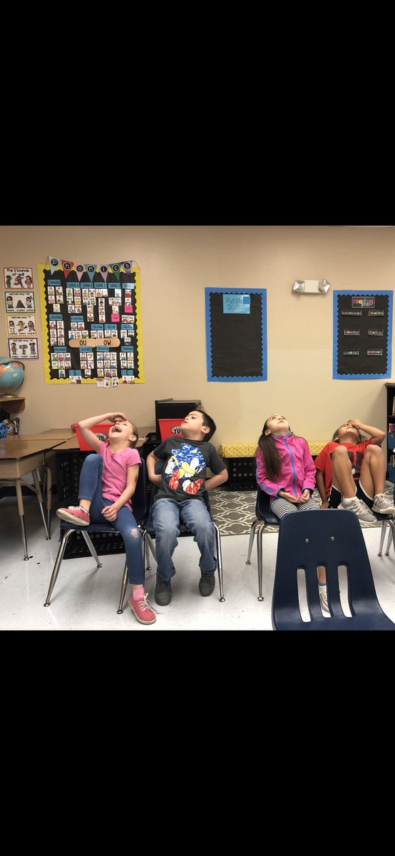 MissEscamillaPV's tweet photo. all the games, all day. How is first grade really over tomorrow ☹️? @Mrsbsheffield #pvlionpride #ecisdtweets #pvcoteach #EastCentralsped https://t.co/Nr2B70hfTF