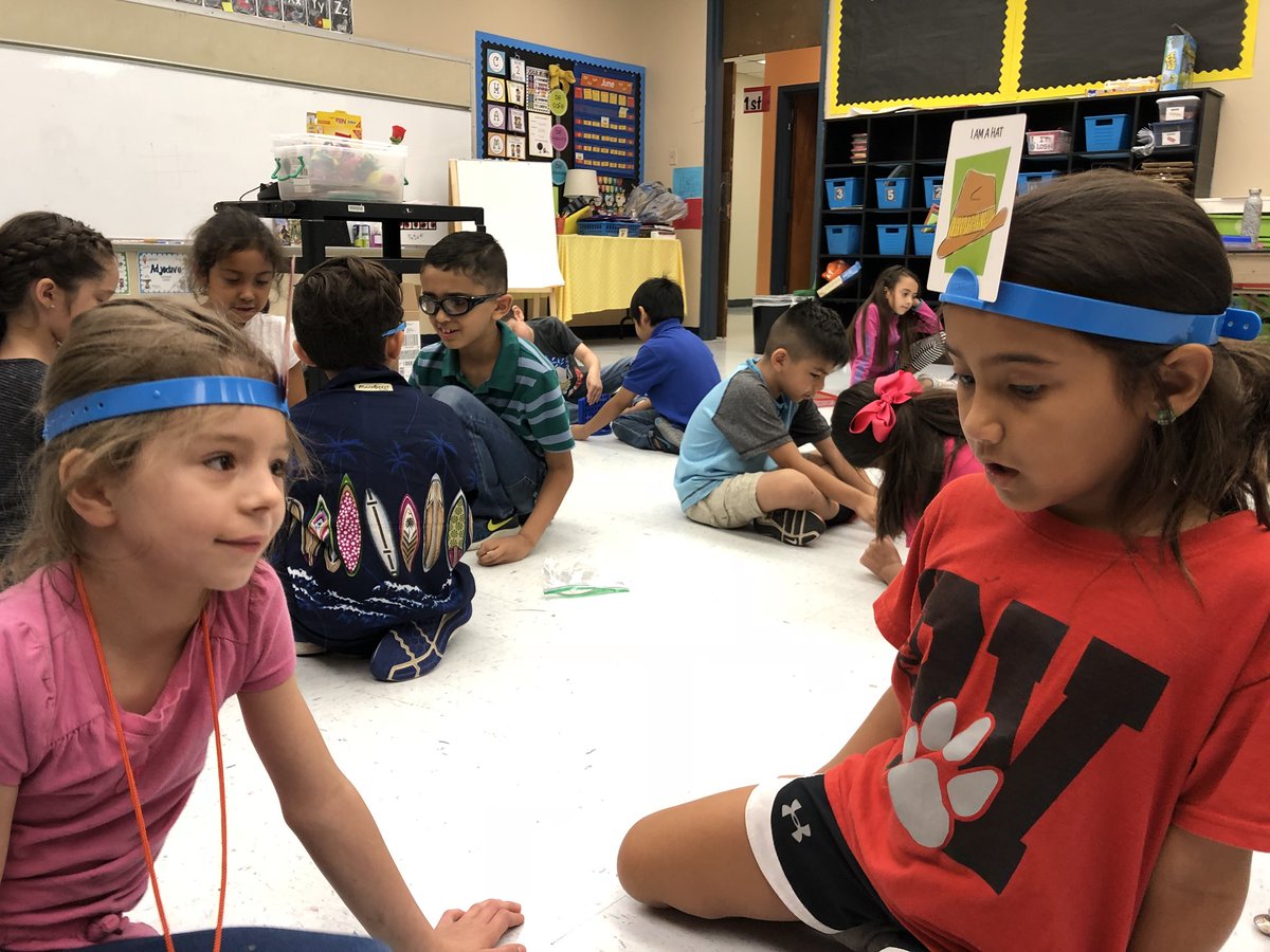 MissEscamillaPV's tweet photo. all the games, all day. How is first grade really over tomorrow ☹️? @Mrsbsheffield #pvlionpride #ecisdtweets #pvcoteach #EastCentralsped https://t.co/Nr2B70hfTF