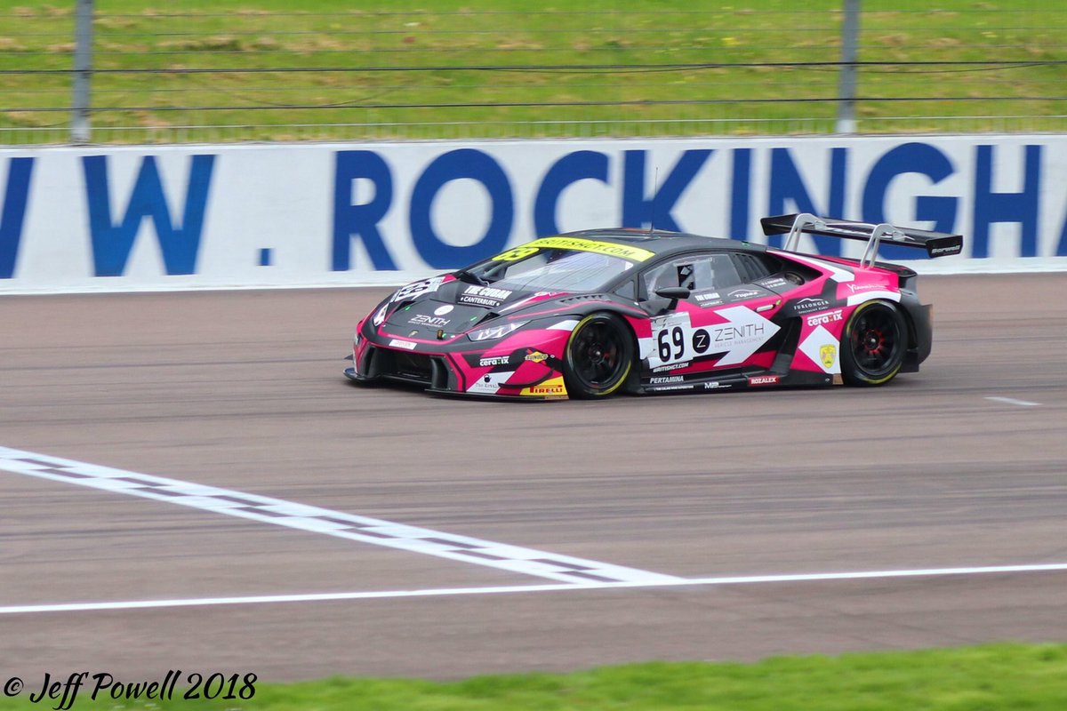 _Jeff_Powell's tweet photo. @BritishGT @RockinghamUK 29 April 2018 #69 @LamborghiniSC Huracan, @BarwellMotorSpt @BlackBullWhisky, @jonny_cocker & Sam De Haan ©Jeff Powell #JonnyCocker #SamDeHaan #BarwellMotorsport #Lamborghini #Huracan #BritishGT #Rockingham #BlackBullWhiskey https://t.co/Bj8Egt4FgS
