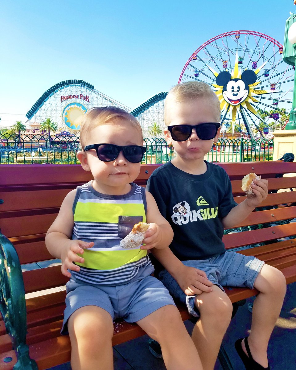 Rad_Disney_'s tweet photo. Can't wait to recreate this photo with #PixarPier in the background! 🎢🎡💙

@DisneylandToday
#Brothers #Disneyland #DisneylandCalifornia #SummerTime #Summer #ParadisePier #PixarPier #WayBackWednesday #ParadisePark #Incredicoaster #California #SouthernCalifornia #DisneyPark #DCA https://t.co/yOH7HrrVWI