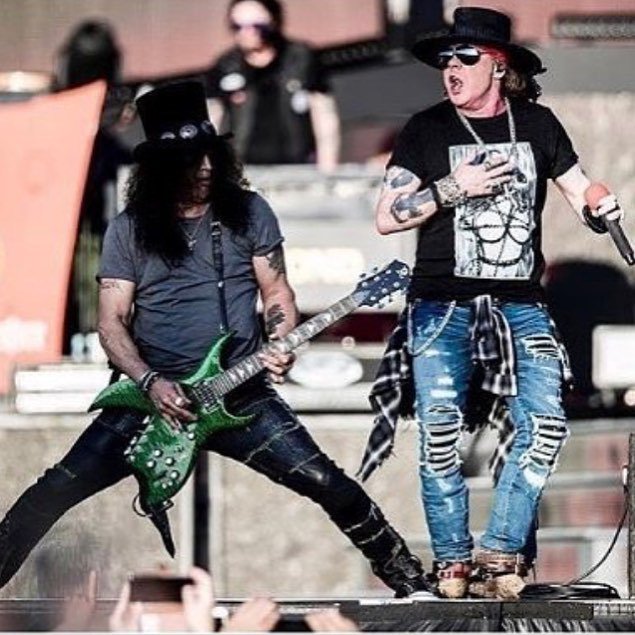 thegunsonline's tweet photo. © repost from @gnrtruth.com_ 
#GnFnR #NotInThisLifeTime #GNRin #axlrose #slash #duffmckagan #dizzyreed #richard4tus #frankferrer #melissareese
#gunsnroses #gnr #rockphotography #rockstar #rock #rocknroll #live #followme #follow4follow #f4f #amazing #awso… https://t.co/UqIWzCDdIc https://t.co/54wbS2yVHe