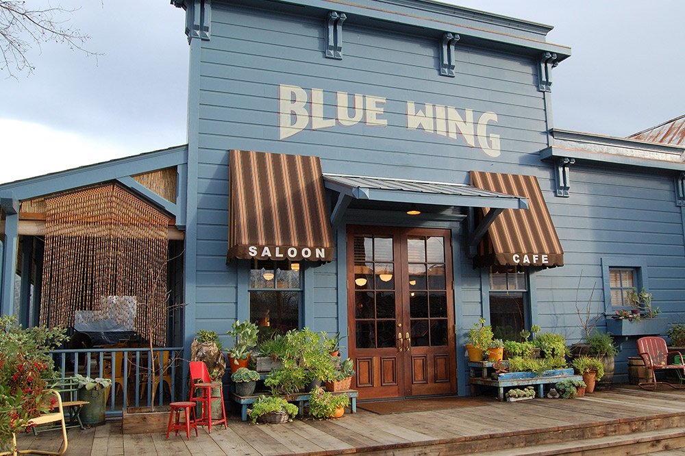 UniqueInns's tweet photo. #UpperLake is a small, sunny community in #LakeCounty with plenty to offer. Here are 4 places not to miss! https://t.co/DmuG4VEEbh #travel #tripideas #WednesdayWisdom #California #pnw #adventure #uniqueinns @TallmanHotel https://t.co/nAEy0b7Agb